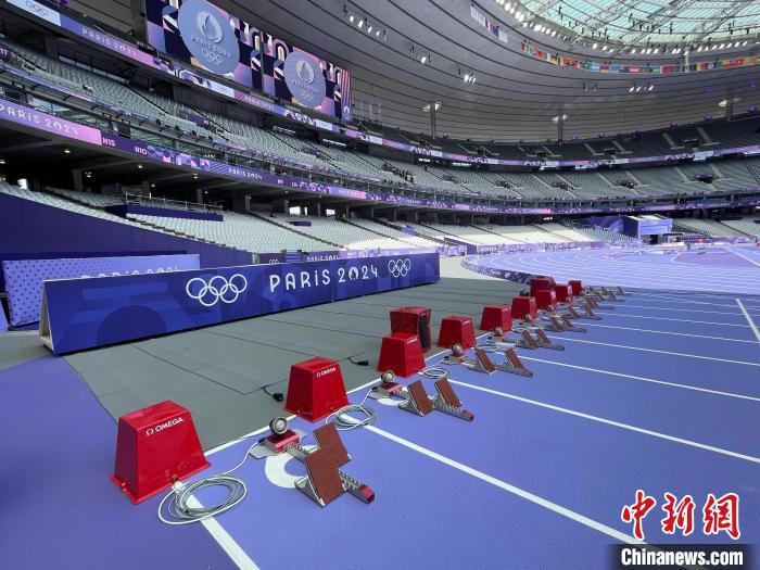  巴黎太子公园球场翻新 下赛季将启用智能草皮系统  